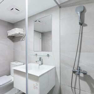 Chambre Standarde Quadruple